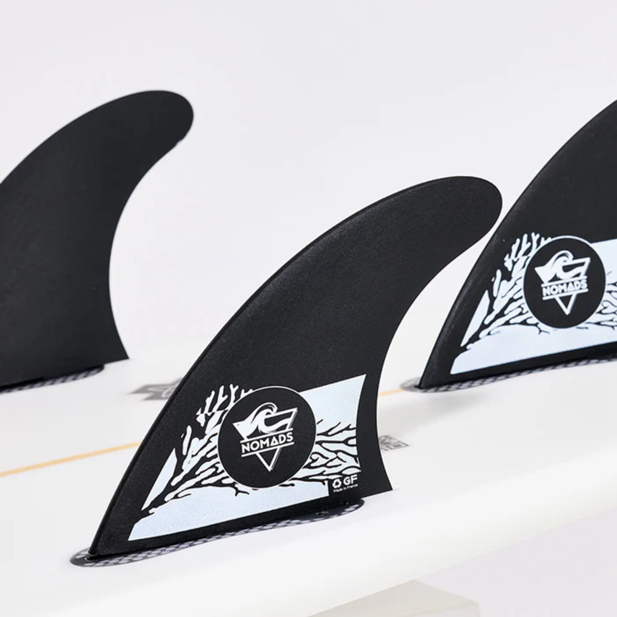 Ailerons NOMADS collab Sea Shepherd 1 Tab