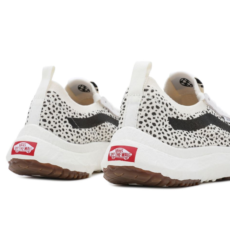 Chaussures VANS Ultrarange VR3