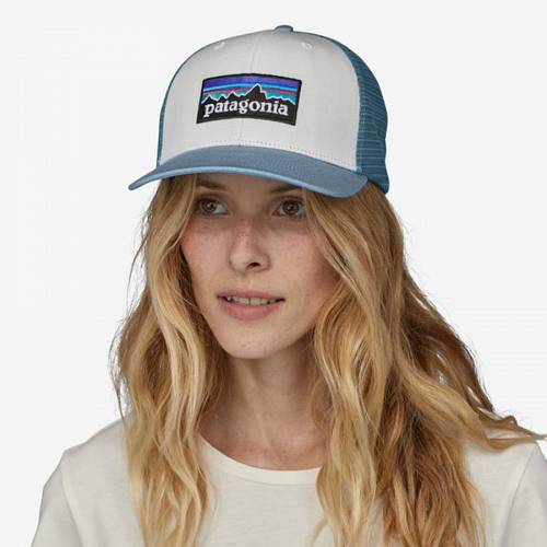 Casquette PATAGONIA P-6 Logo Trucker Hat - White w/Light Plume G